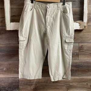 Riders By Lee Khaki Capri Pants, Size 18M, Tan Khaki